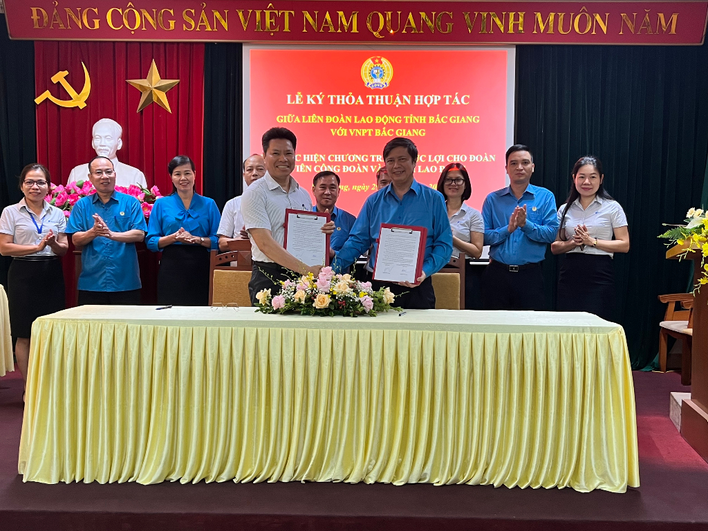 LĐLĐ tỉnh Bắc Giang tiếp tục ký thỏa thuận hợp tác giai đoạn 2022-2025 với VNPT-Bắc Giang