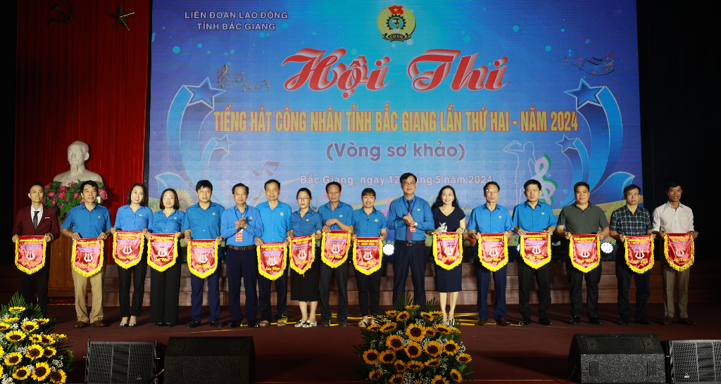 Bắc Giang: Vòng sơ khảo hội thi “Tiếng hát công nhân tỉnh Bắc Giang” lần thứ hai