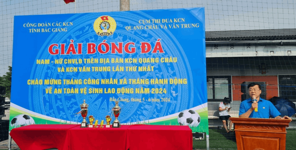 Giải Bóng đá Nam - Nữ công nhân viên lao động trên địa bàn Khu công nghiệp Quang Châu và Khu công...