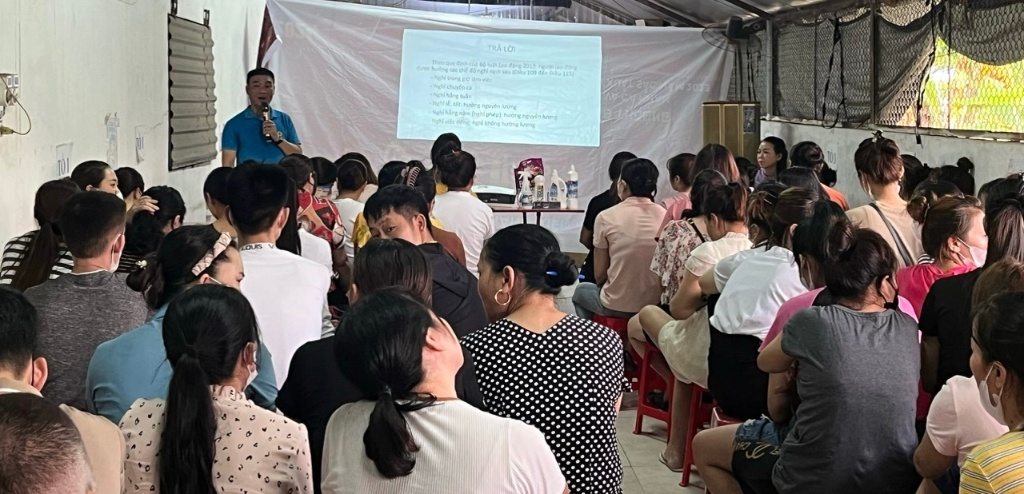 Thành phố Bắc Giang: Trên 200 công nhân lao động Công ty TNHH IFE được tuyên truyền pháp luật lao...